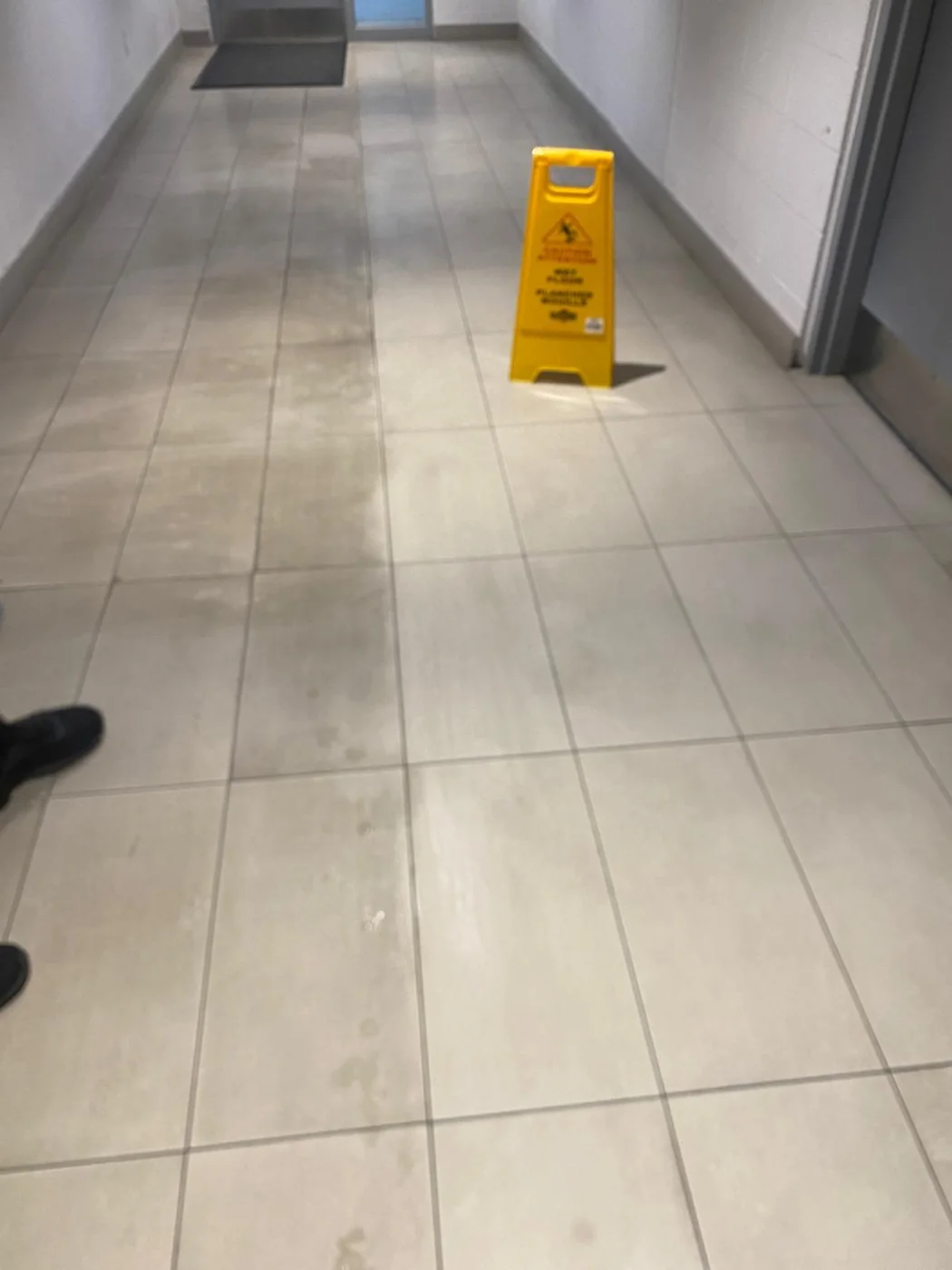 Floor before professional cleaning - project 1
