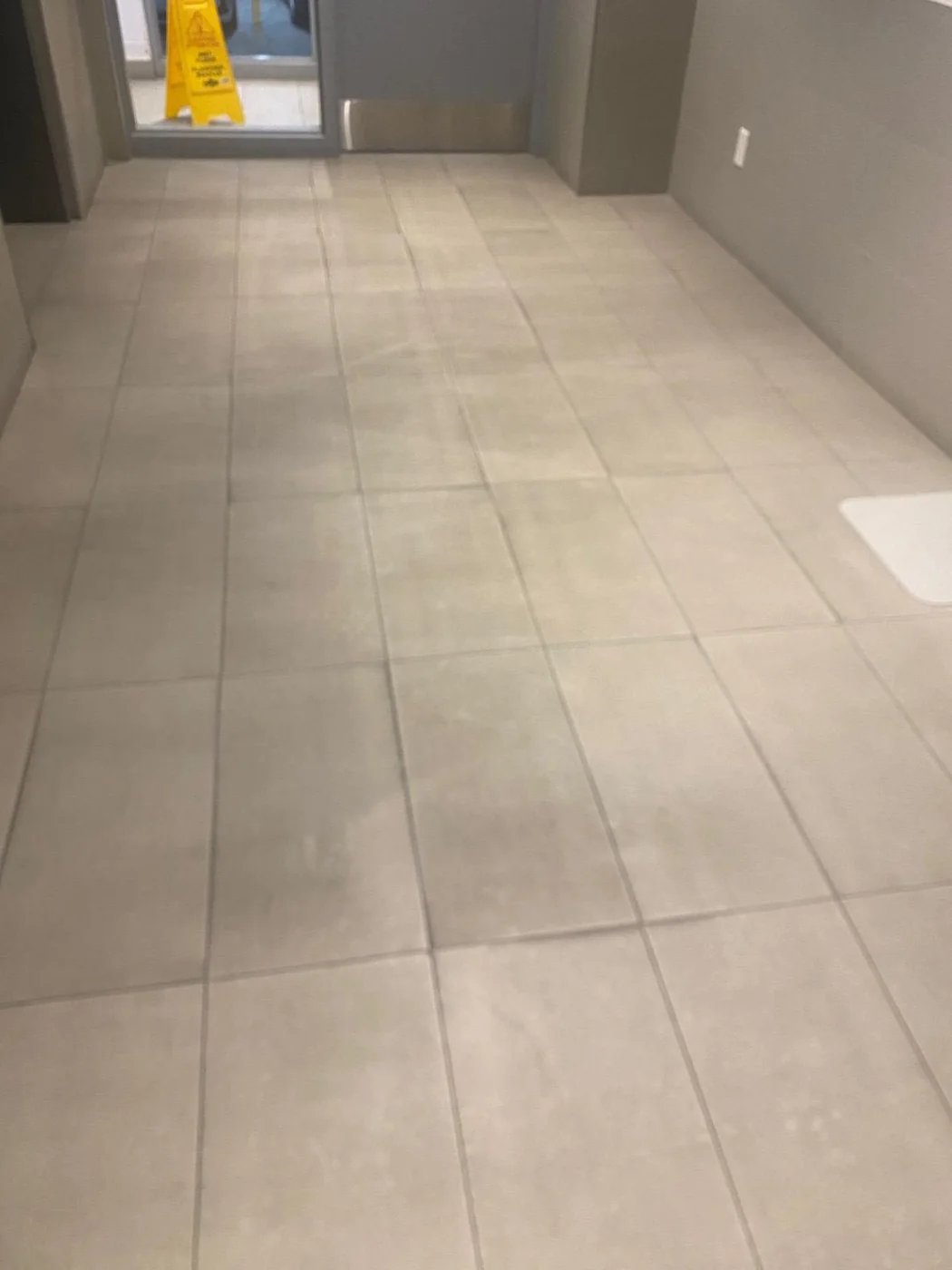 Floor before professional cleaning - project 2